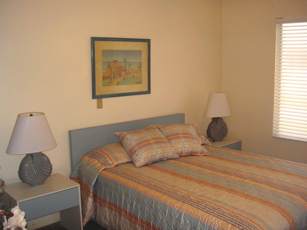 14300 West Bell Road, Unit 428 Surprise, AZ 85374 - Photo 5 of 5 Master Bedroom
