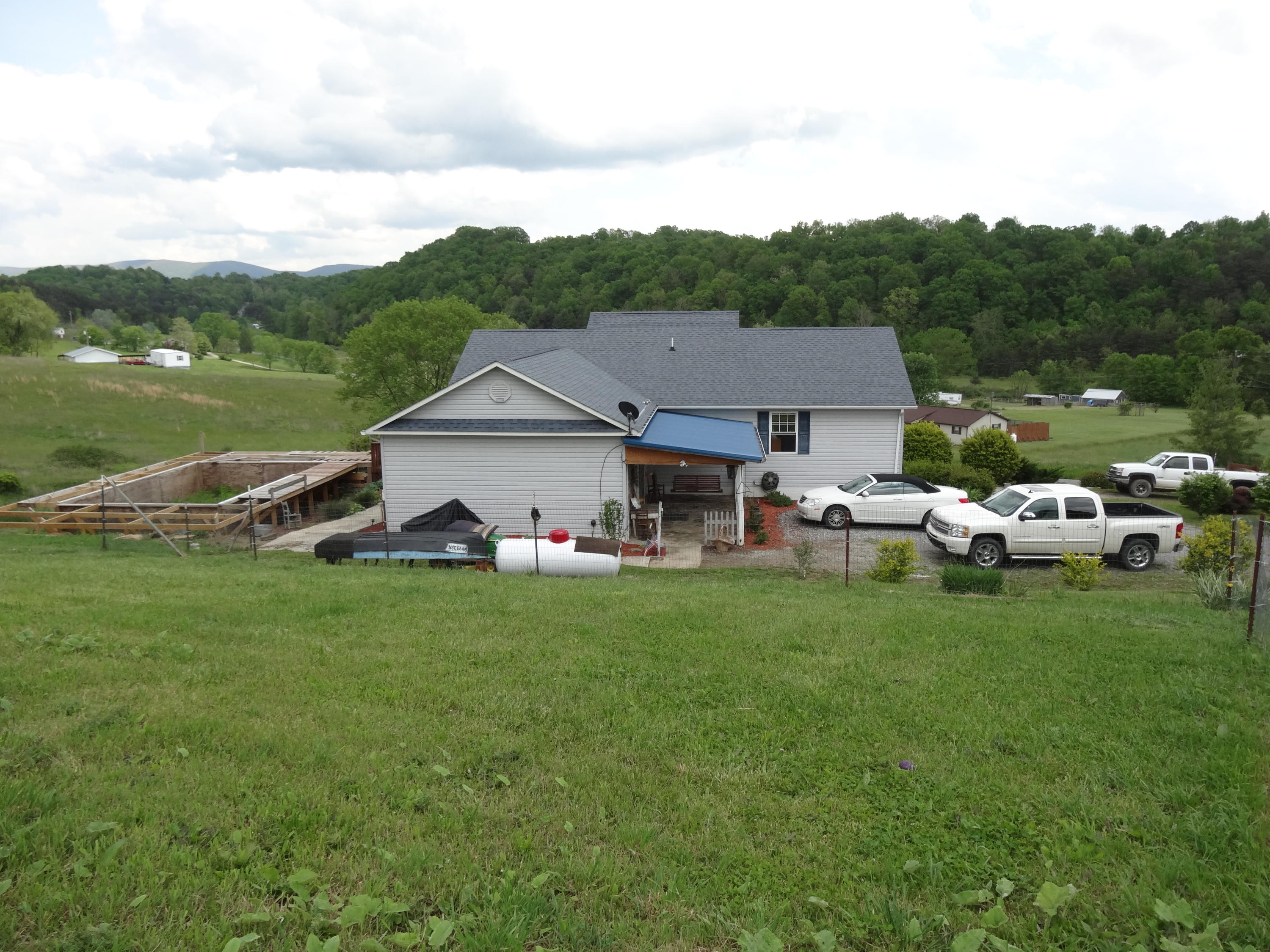 951 Adair Road Peterstown, WV 24963 - Photo 29 of 45 Gallery Image 29
