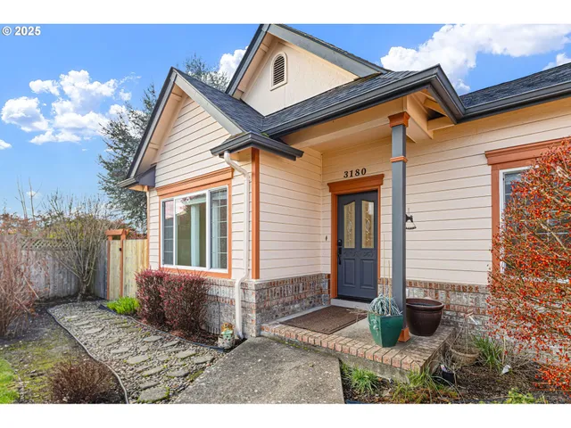 $600,000 | 3180 Duck Horn Drive, Eugene, OR 97404