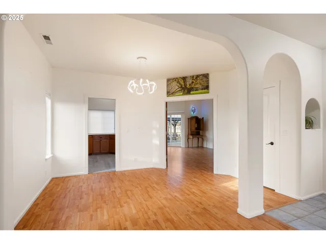 $600,000 | 3180 Duck Horn Drive, Eugene, OR 97404