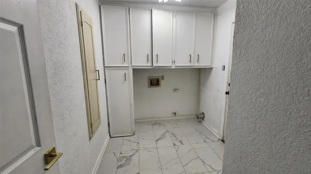 $267,500 | 530 South 12th Street, Silsbee, TX 77656