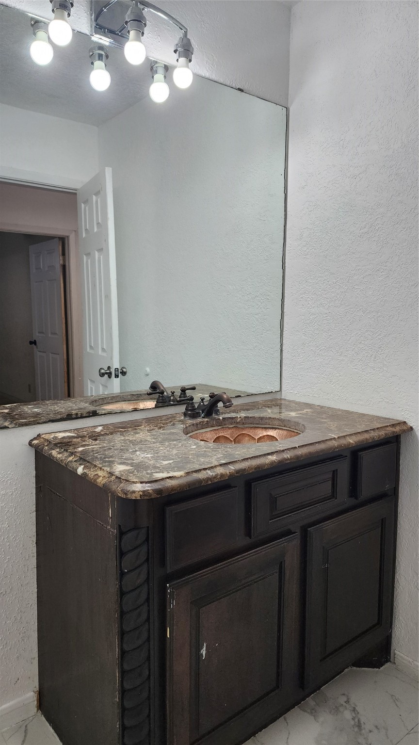 530 South 12th Street Silsbee, TX 77656 - Photo 18 of 42