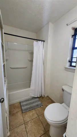 $267,500 | 530 South 12th Street, Silsbee, TX 77656