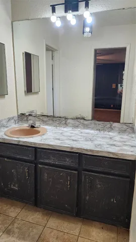 $267,500 | 530 South 12th Street, Silsbee, TX 77656