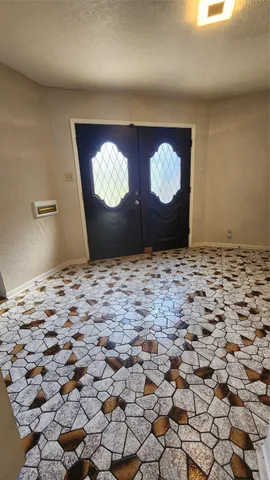 $267,500 | 530 South 12th Street, Silsbee, TX 77656