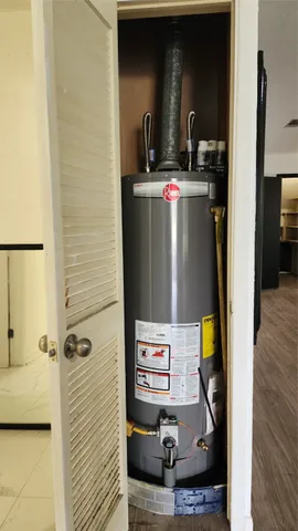 $267,500 | 530 South 12th Street, Silsbee, TX 77656