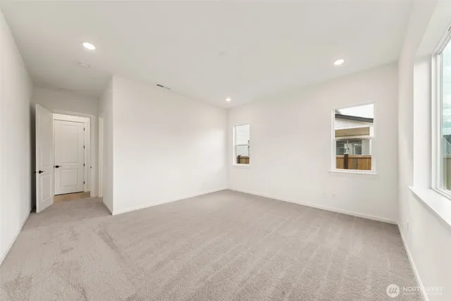 $749,990 | 954 Lucas Avenue, Unit 23, Buckley, WA 98321