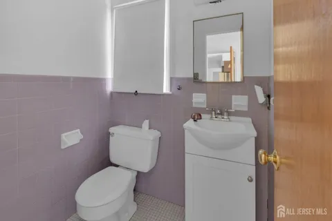 $1,100,000 | 18 Foley Avenue, Edison, NJ 08820