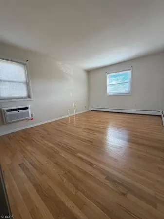 $2,050 | 16 Knox Terrace, Wayne, NJ 07470