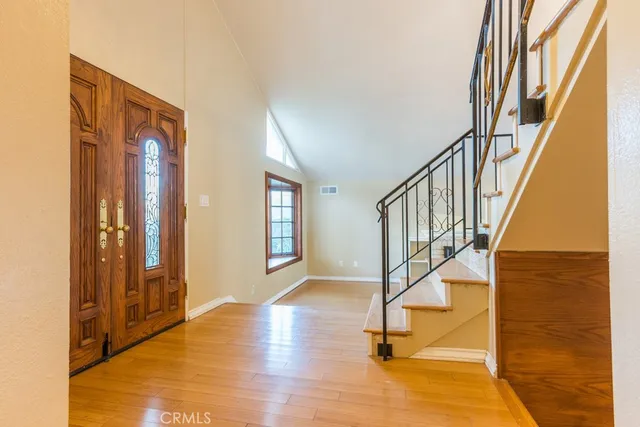 $899,000 | 23132 Posada Drive, Valencia, CA 91354