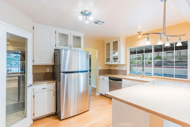 $899,000 | 23132 Posada Drive, Valencia, CA 91354