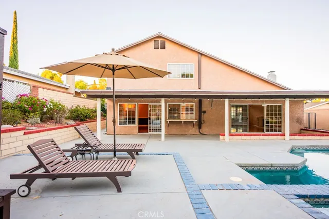 $899,000 | 23132 Posada Drive, Valencia, CA 91354