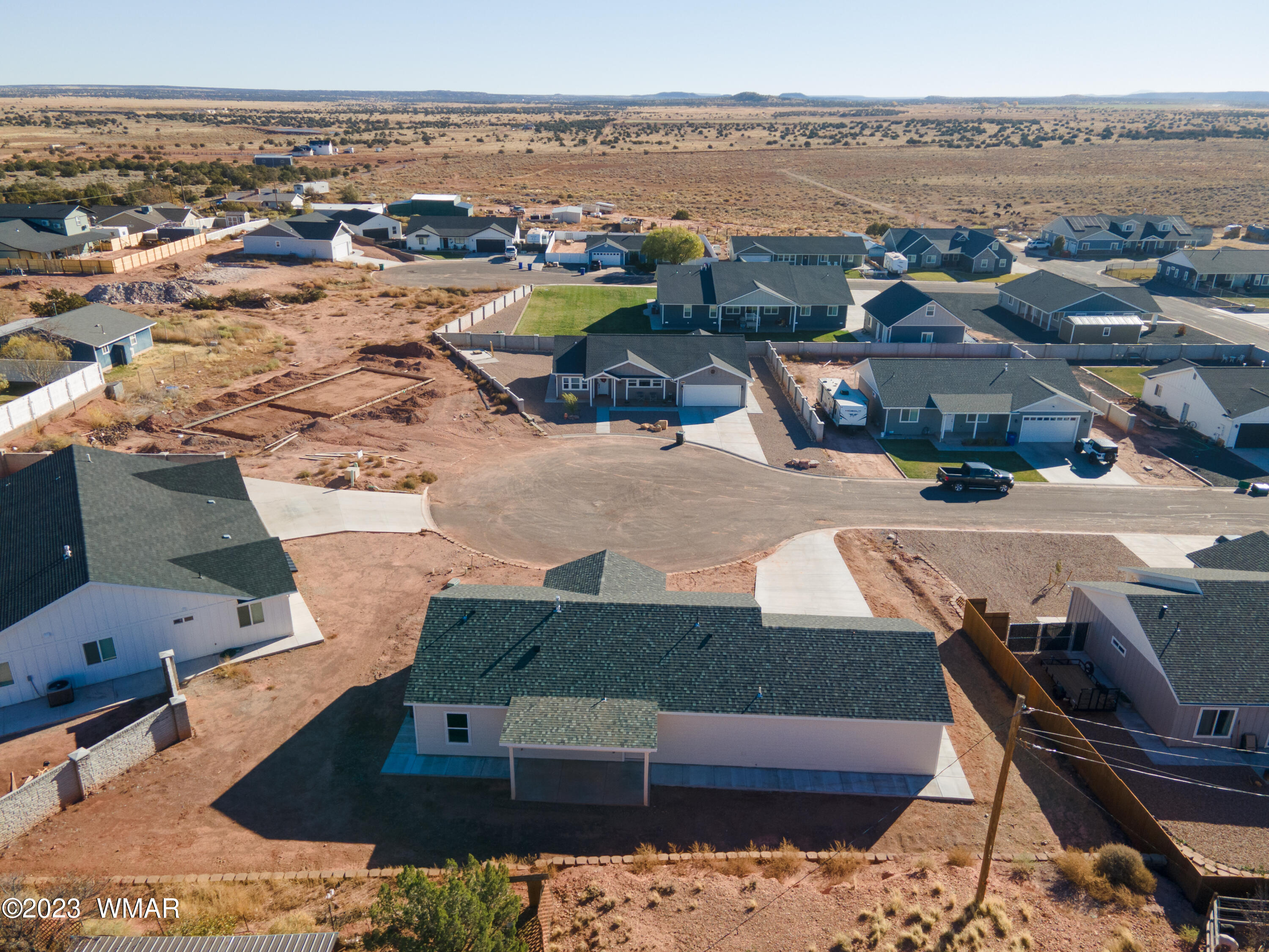 260 Granite Circle Taylor, AZ 85939 - Photo 5 of 11 a view of a city