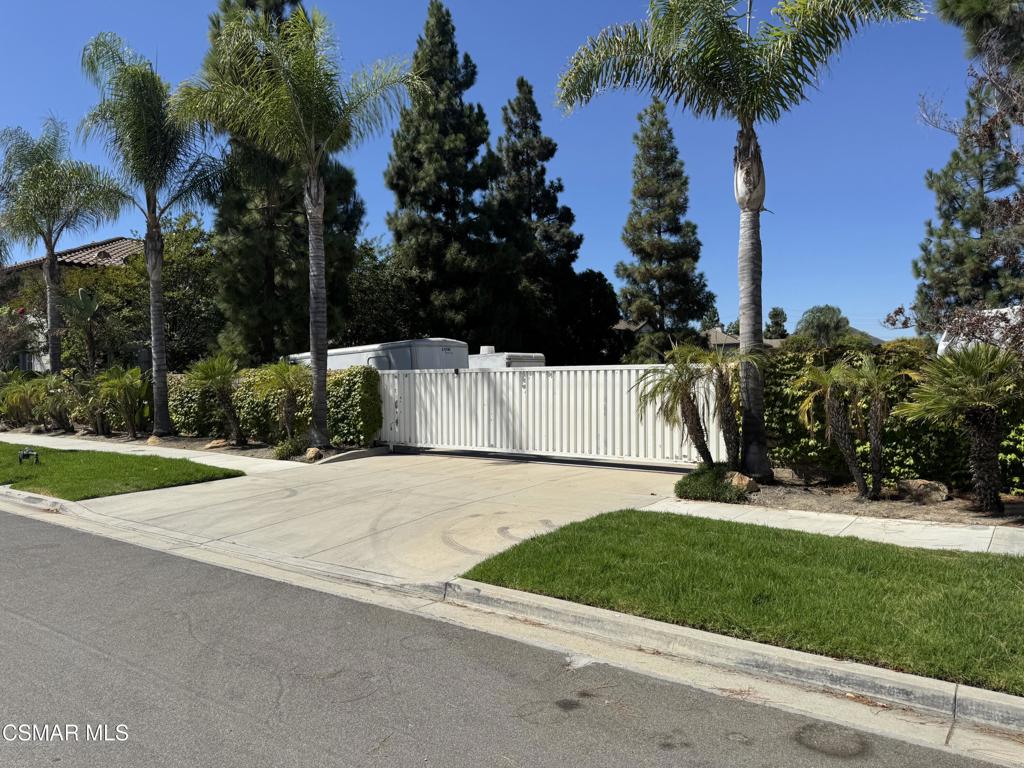 1604 Rose Arbor Lane Simi Valley, CA 93065 - Photo 13 of 16 a view of a park