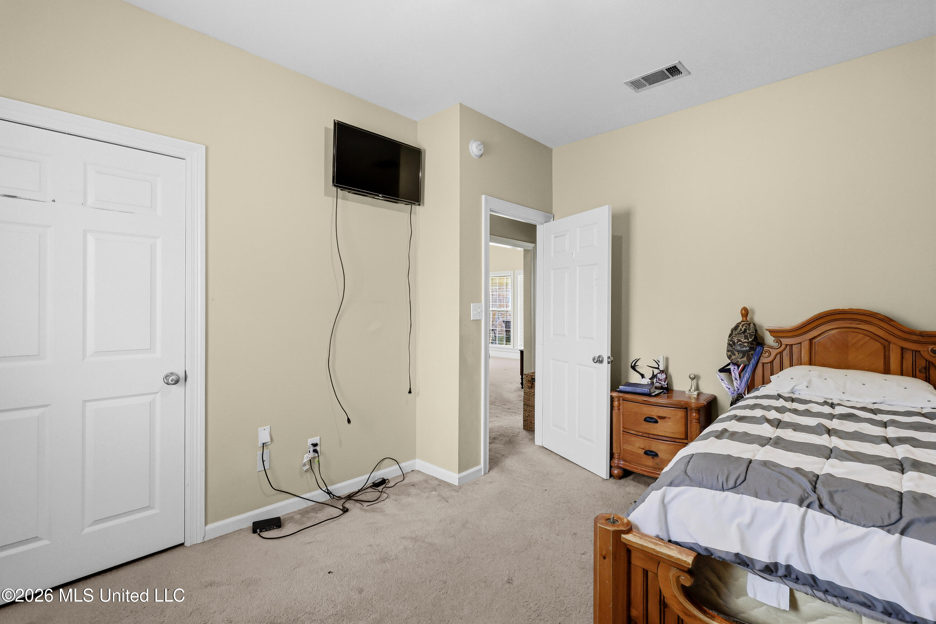 129 Warrior Lane Clinton, MS 39056 - Photo 11 of 30 0D0A8533