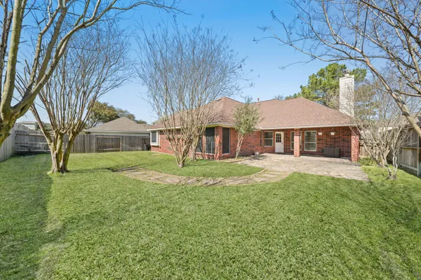 $2,300 | 15851 Jamie Lee Drive, Houston, TX 77095