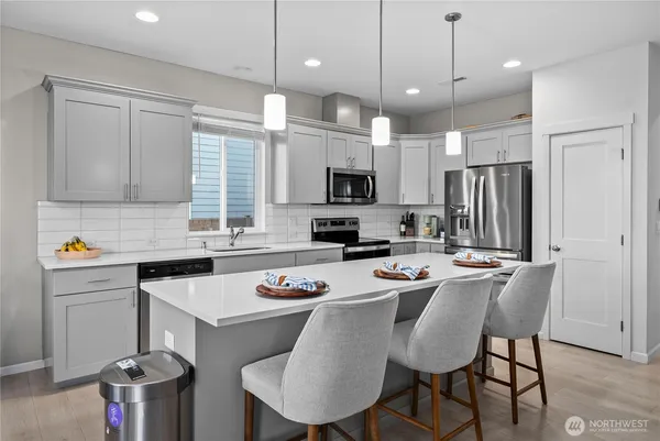 $575,000 | 14396 99th Avenue Southeast, Yelm, WA 98597