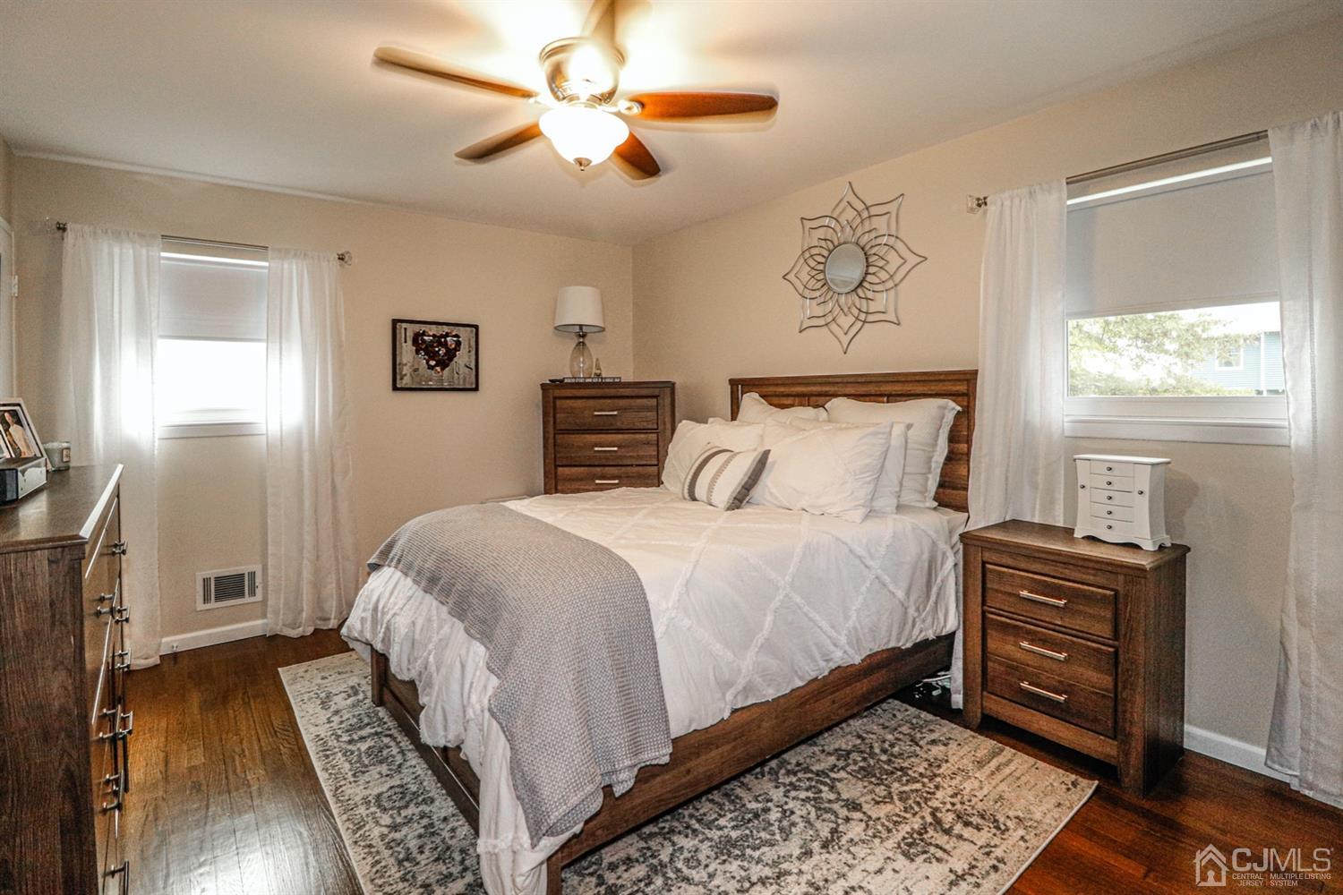 48 Leonard Road Milltown, NJ 08850 - Photo 12 of 17 Gallery Image 12