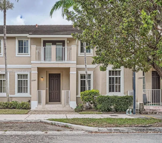 $2,850 | 13945 Southwest 279th Lane, Unit 13945, Homestead, FL 33032