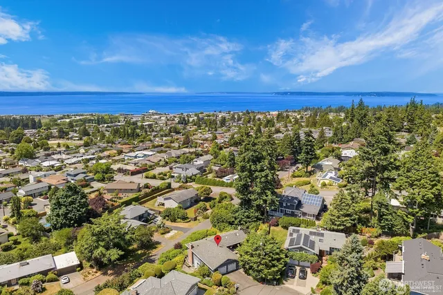$1,899,999 | 1128 Sea Vista Place, Edmonds, WA 98020