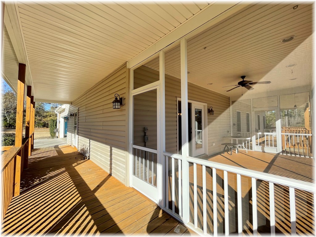 511 Strawberry Farm Road Seneca, SC 29678 - Photo 27 of 42 Gallery Image 27