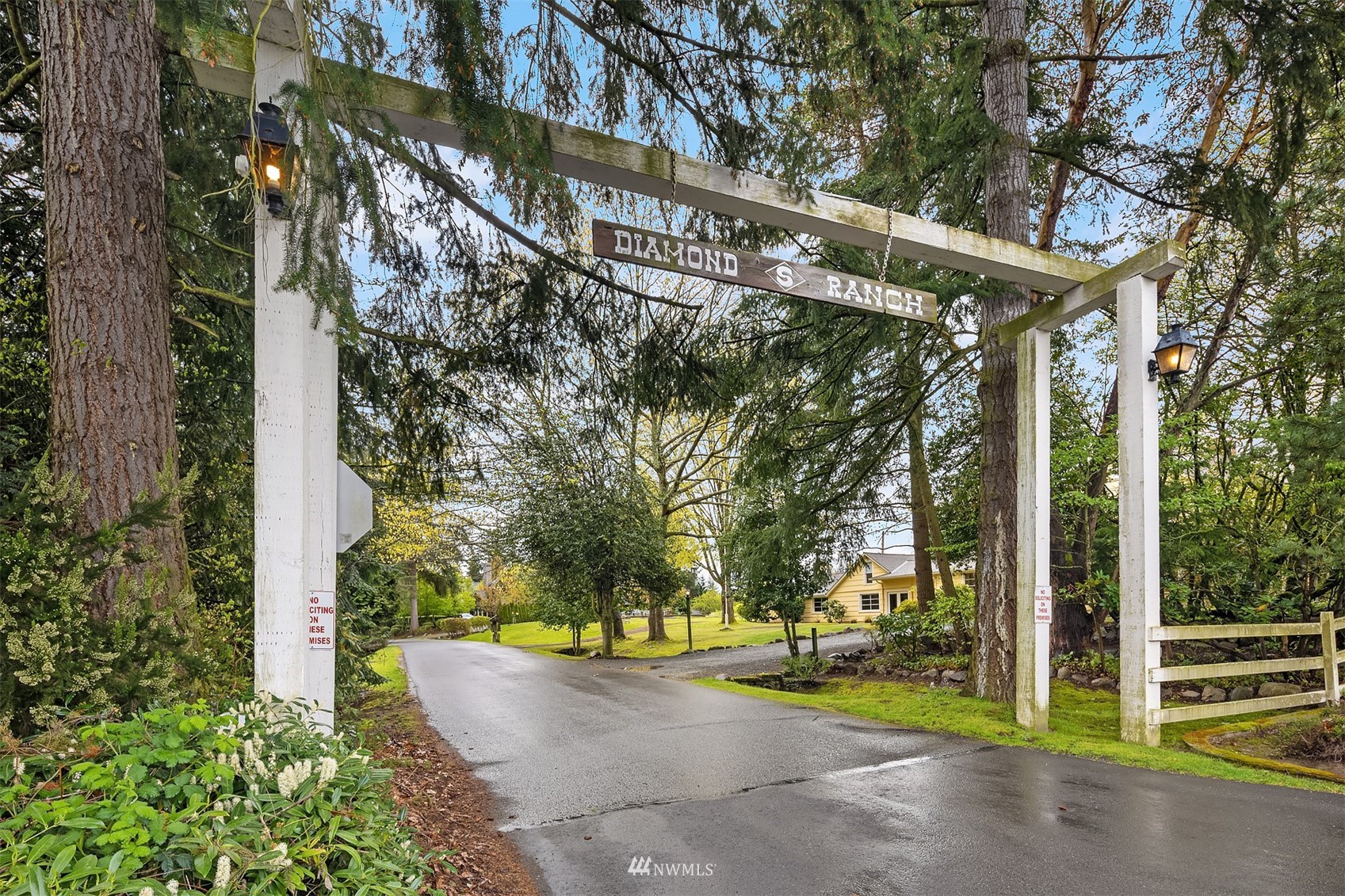 1 Diamond Ranch South Bellevue, WA 98004 - Photo 3 of 25 Gallery Image 3