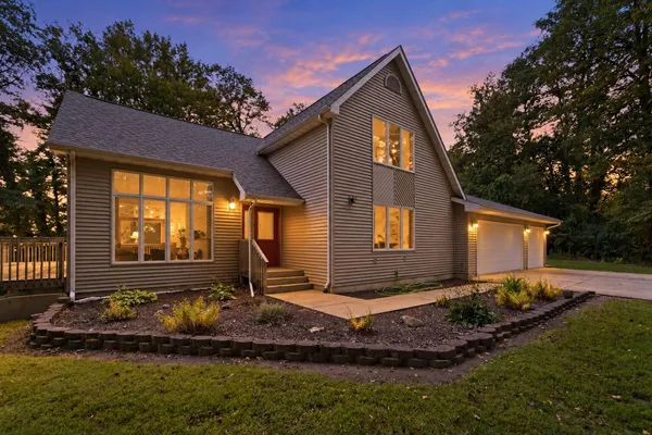 $899,000 | 2778 East 300 South, La Porte, IN 46350