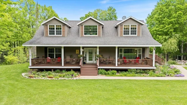 $489,000 | 19632 County Road 434, Bovey, MN 55709