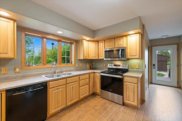 $489,000 | 19632 County Road 434, Bovey, MN 55709