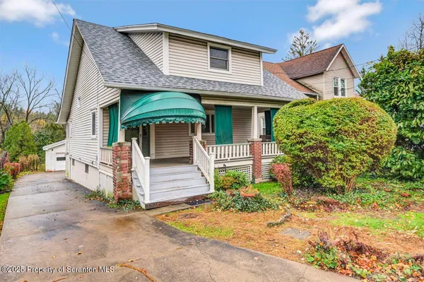 $250,000 | 216 North Abington Road, Clarks Green, PA 18411