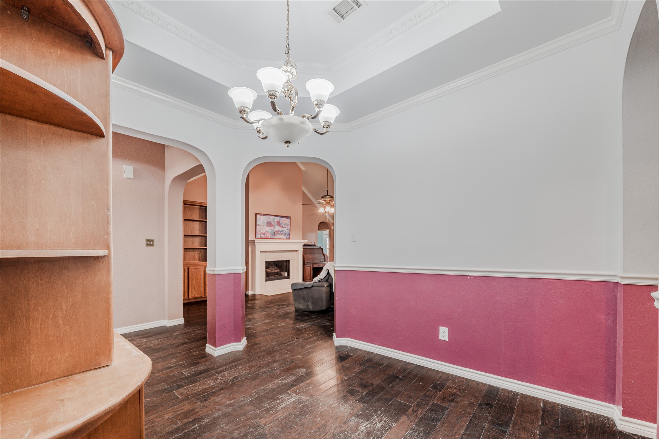 7714 Broken Arrow Street Baytown, TX 77521 - Photo 6 of 41 a view of a livingroom with furniture