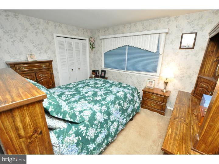 247 Oakshade Road Tabernacle, NJ 08088 - Photo 15 of 24 Bedroom 2