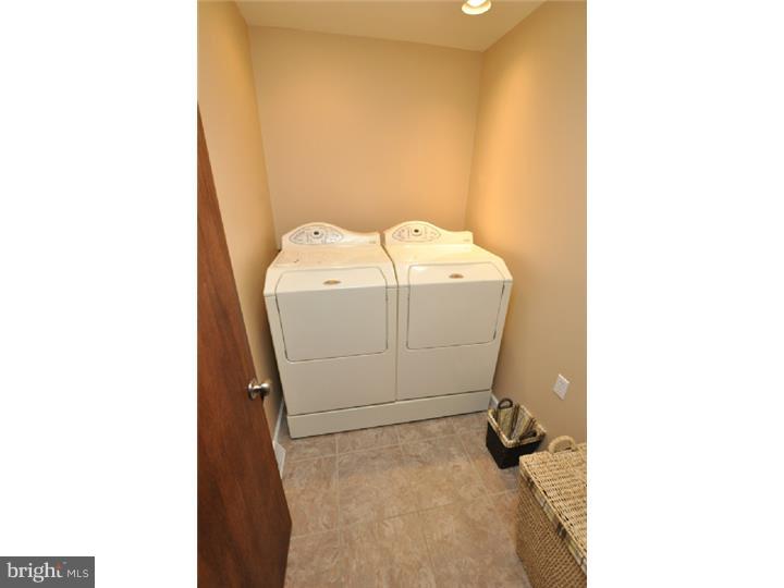 247 Oakshade Road Tabernacle, NJ 08088 - Photo 17 of 24 Laundry Room