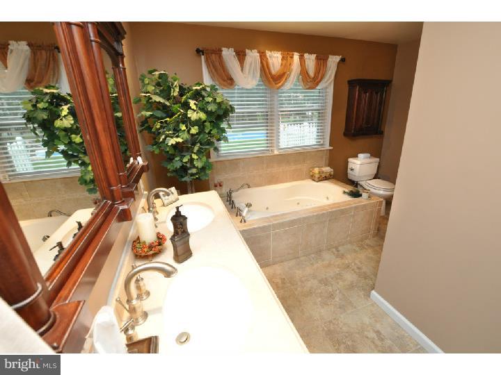247 Oakshade Road Tabernacle, NJ 08088 - Photo 6 of 24 Bathroom