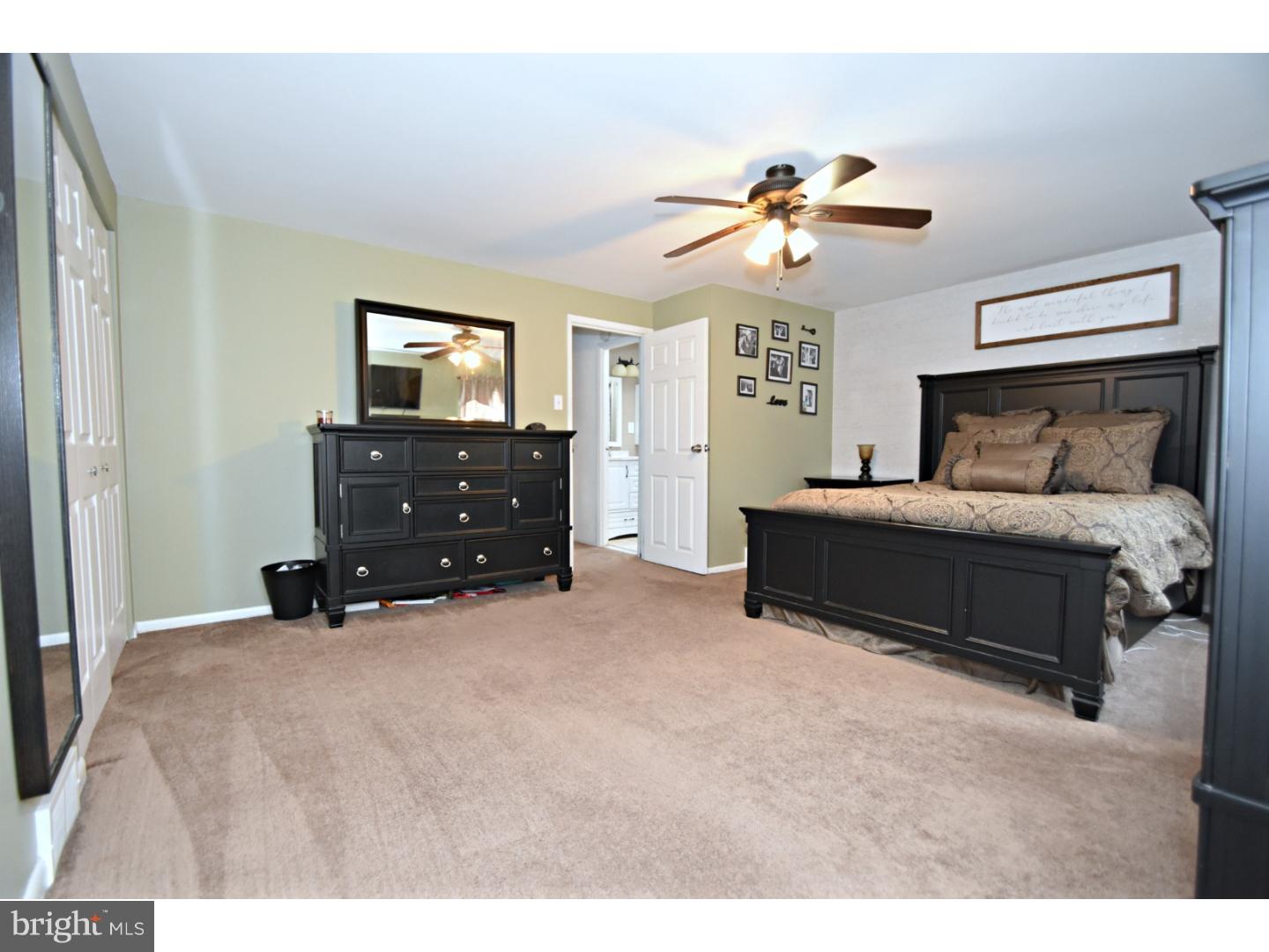 12114 Ranier Road Philadelphia, PA 19154 - Photo 16 of 25 Bedroom - Main