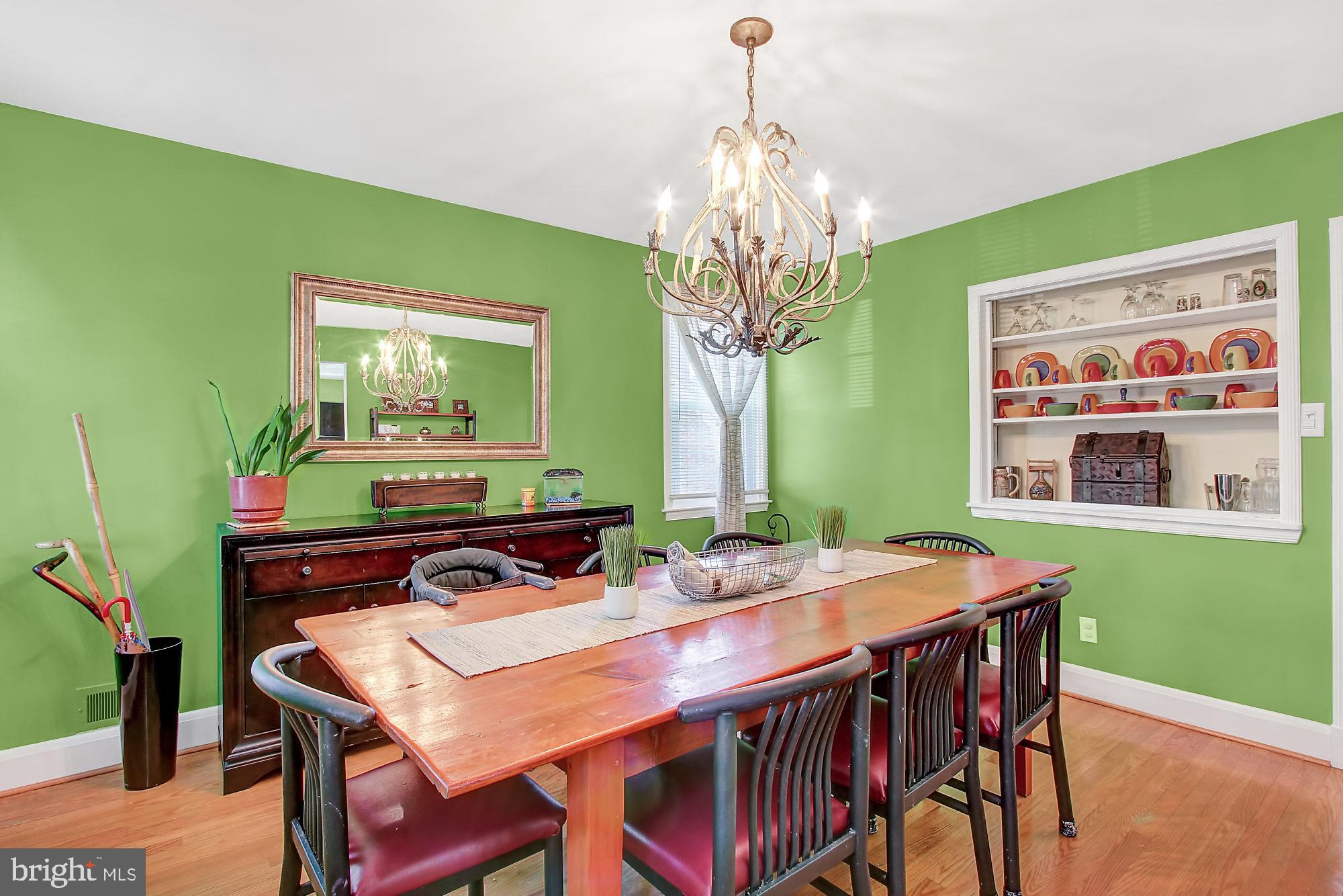 727 Overbrook Road Baltimore, MD 21212 - Photo 4 of 26