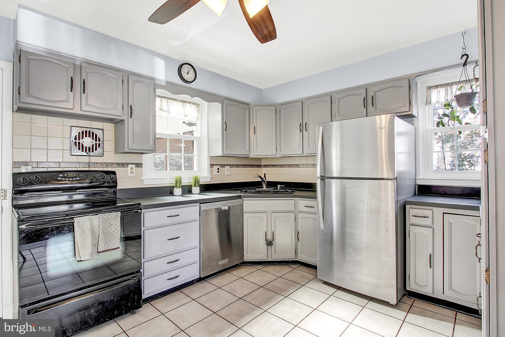 727 Overbrook Road Baltimore, MD 21212 - Photo 8 of 26
