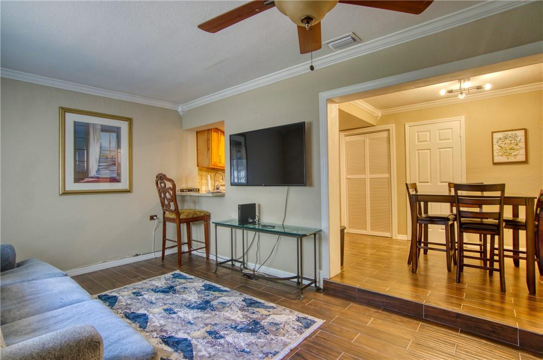 3513 East Shore Road Miramar, FL 33023 - Photo 10 of 13 Photo 10