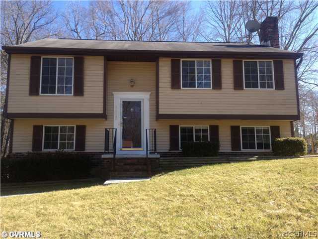 8813 Pepperidge Road Chesterfield, VA 23236 - Photo 1 of 14 Exterior Front
