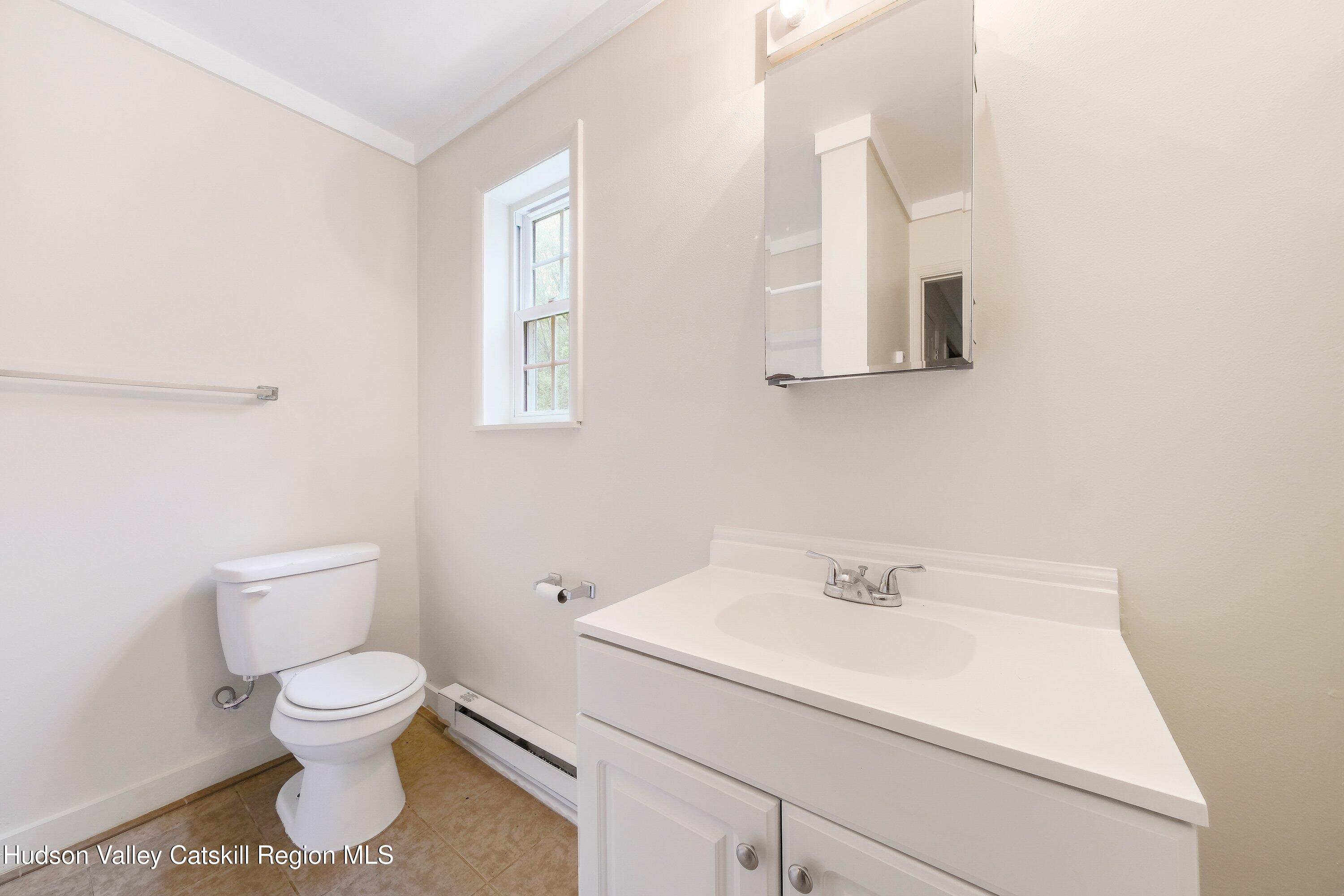 228 Hawleys Corners Road Highland, NY 12528 - Photo 8 of 10 HTV1015