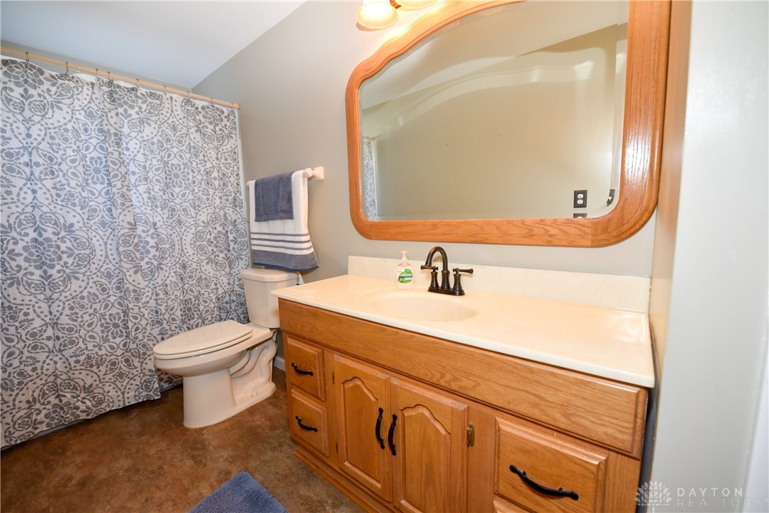 6807 Alter Road Huber Heights, OH 45424 - Photo 46 of 83