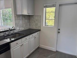 3132 Elizabeth Street, Unit B Miami, FL 33133 - Photo 8 of 15