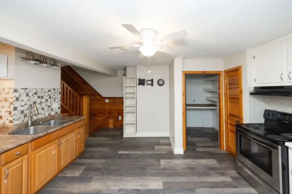 $389,900 | 411 Dennison Drive, Southbridge, MA 01550