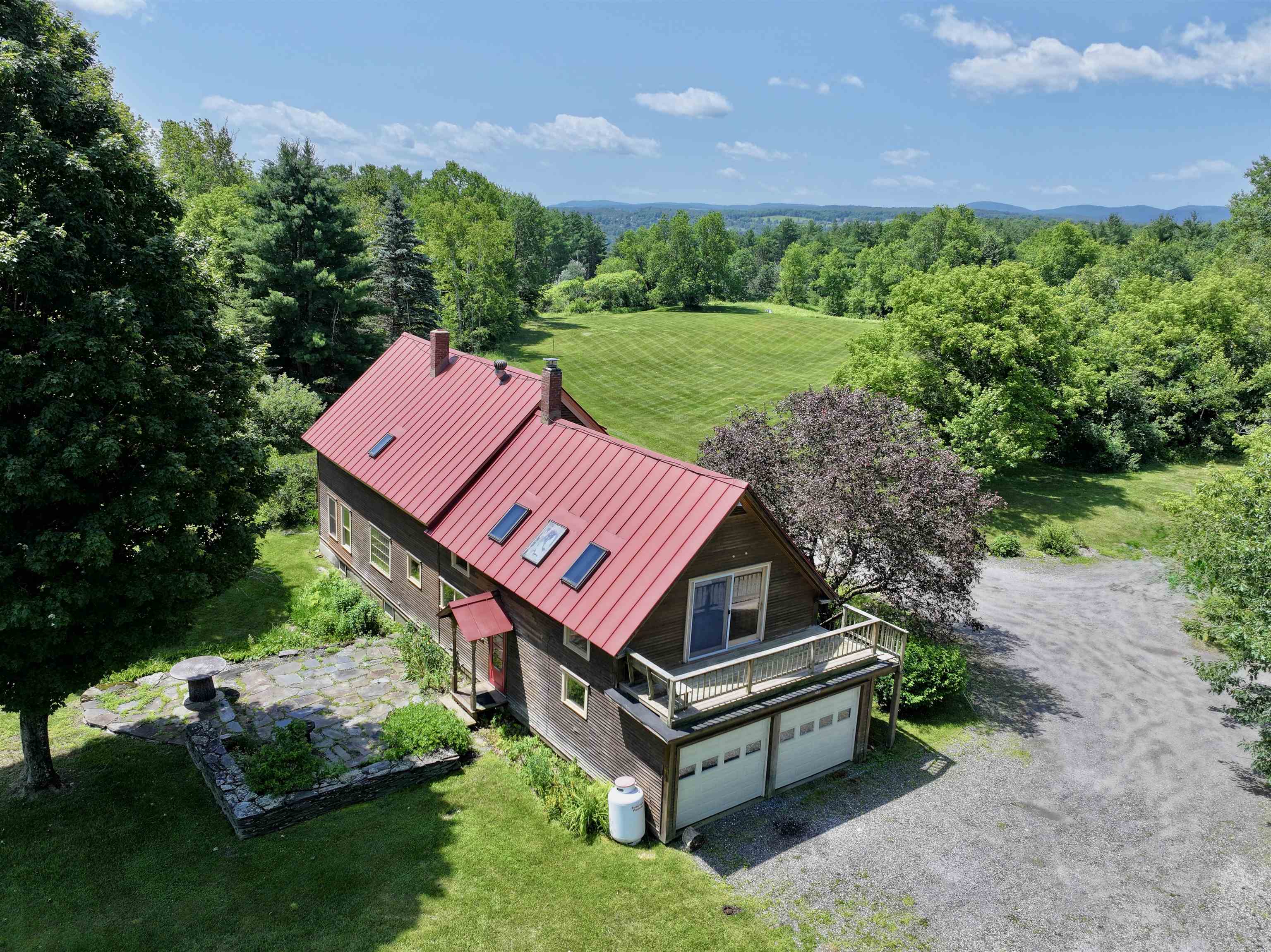 19 Hartley Road Barre Town, VT 05641 - Photo 2 of 58