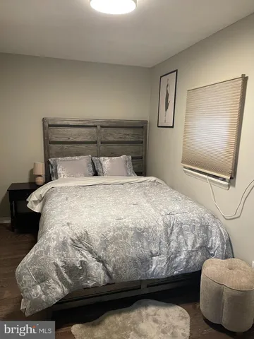 $1,900 | 949 South 3rd Street, Unit 1, Philadelphia, PA 19147