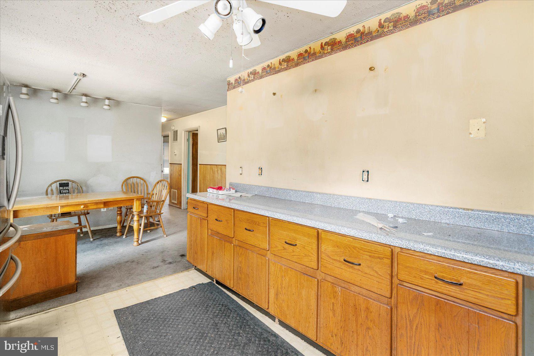 2901 Old Liberty Road New Windsor, MD 21776 - Photo 9 of 31