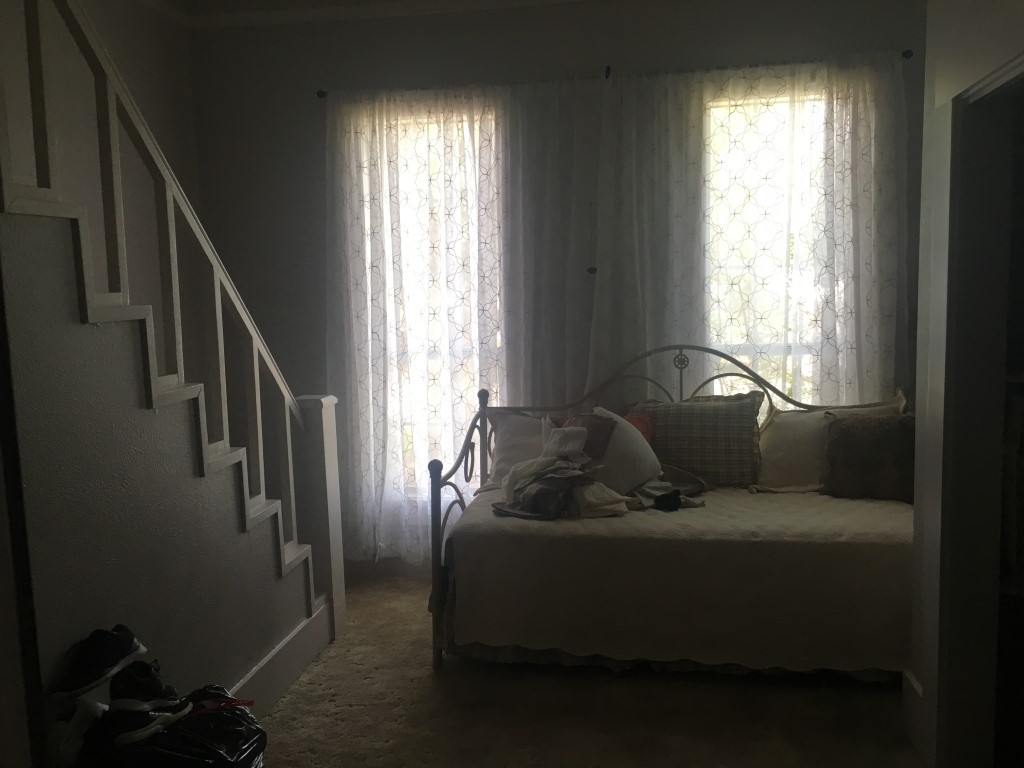 198 Fm 2974 Rd Center Center, TX 75935 - Photo 25 of 50 a living room with furniture and a window