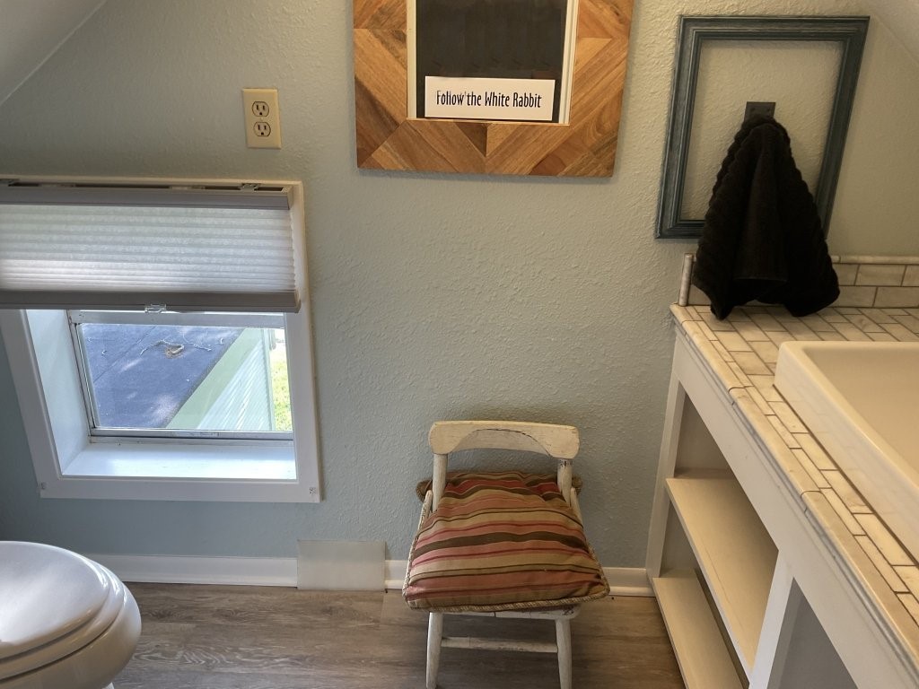 198 Fm 2974 Rd Center Center, TX 75935 - Photo 47 of 50 a view of hallway with washer and dryer