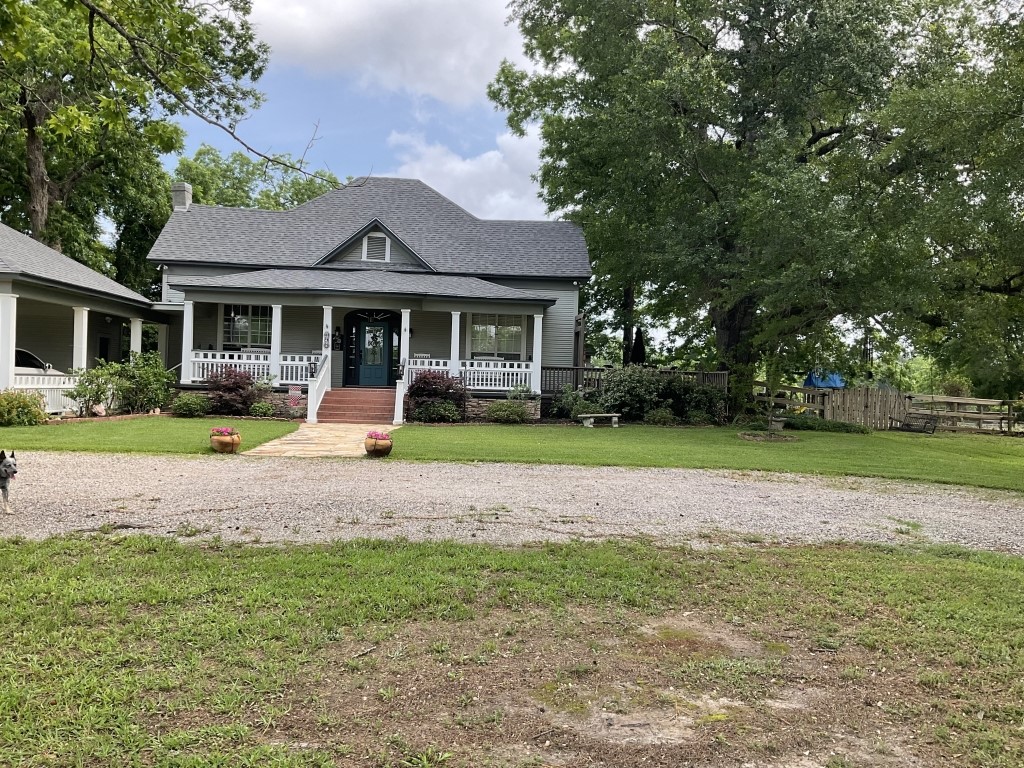 198 Fm 2974 Rd Center Center, TX 75935 - Photo 6 of 50 a view of a house with a yard