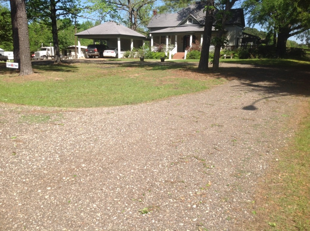 198 Fm 2974 Rd Center Center, TX 75935 - Photo 10 of 50 a front view of a house with a yard
